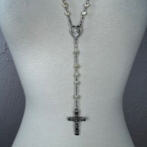 Vintage pearl heart rosary 20" Romantic gothic jewelry Castle core Renaissance